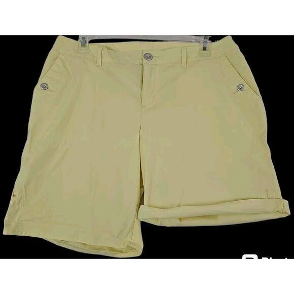 Lane Bryant ~Woman Size 16~ Yellow Cotton Blend Shorts Stretch. - Picture 9 of 9